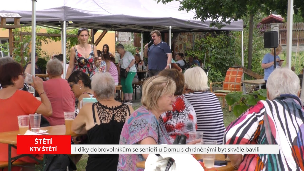 ŠTĚTÍ: I díky dobrovolníkům se senioři u Domu s chráněnými byt skvěle bavili