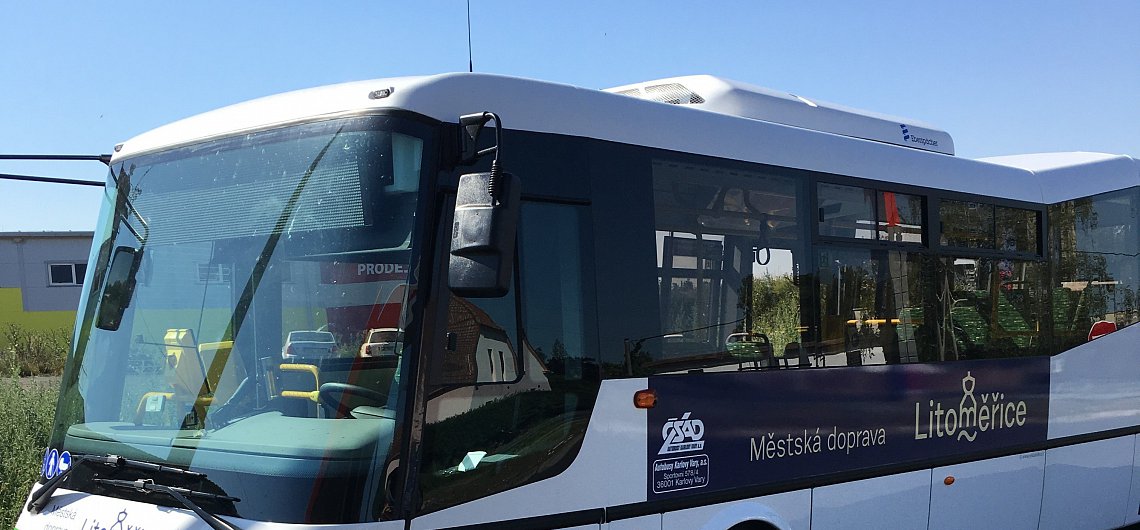 Na hokej autobusem! V Litoměřicích jezdí nový spoj MHD