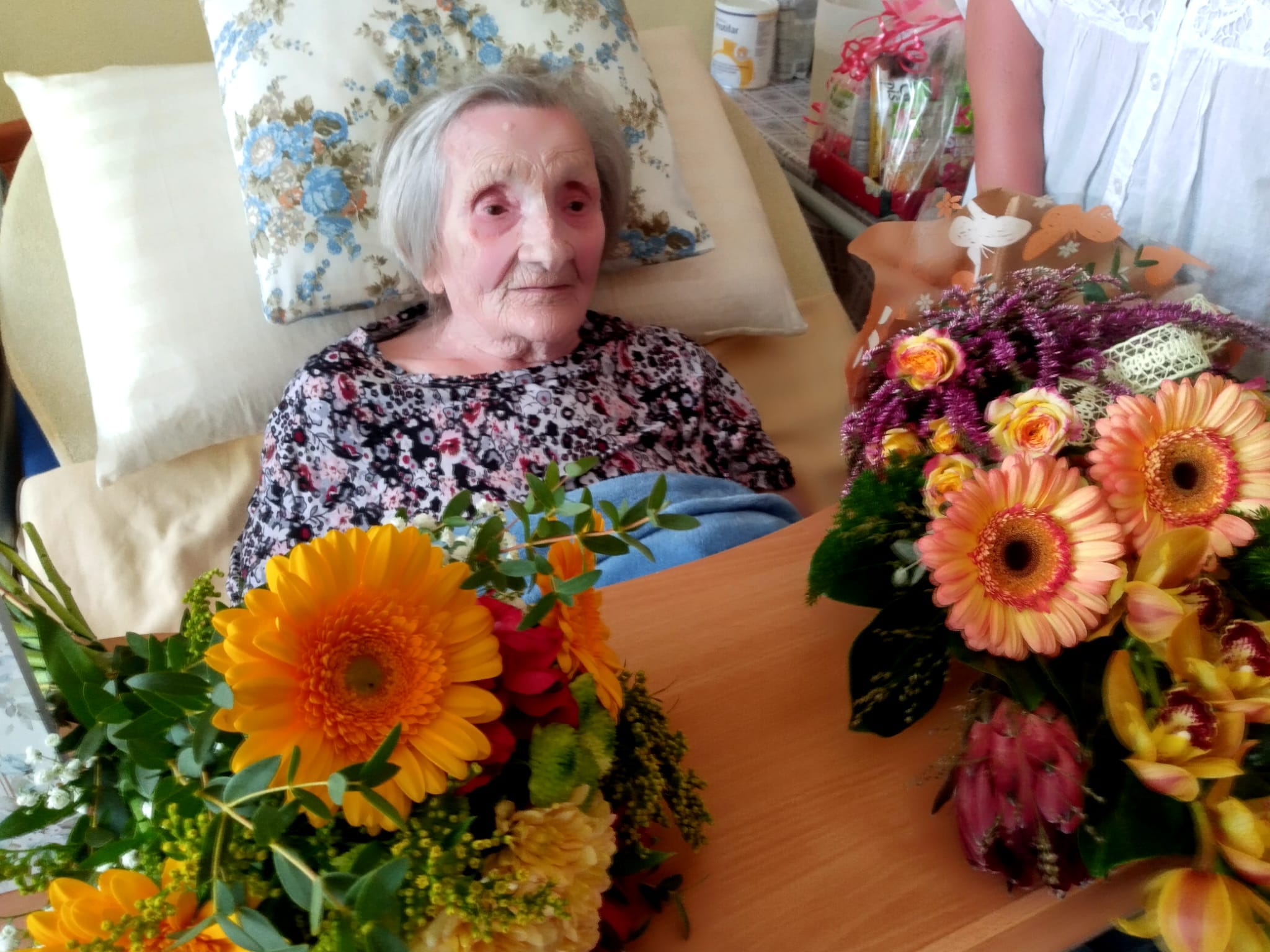 V Domově na Dómském pahorku slavili 100. narozeniny