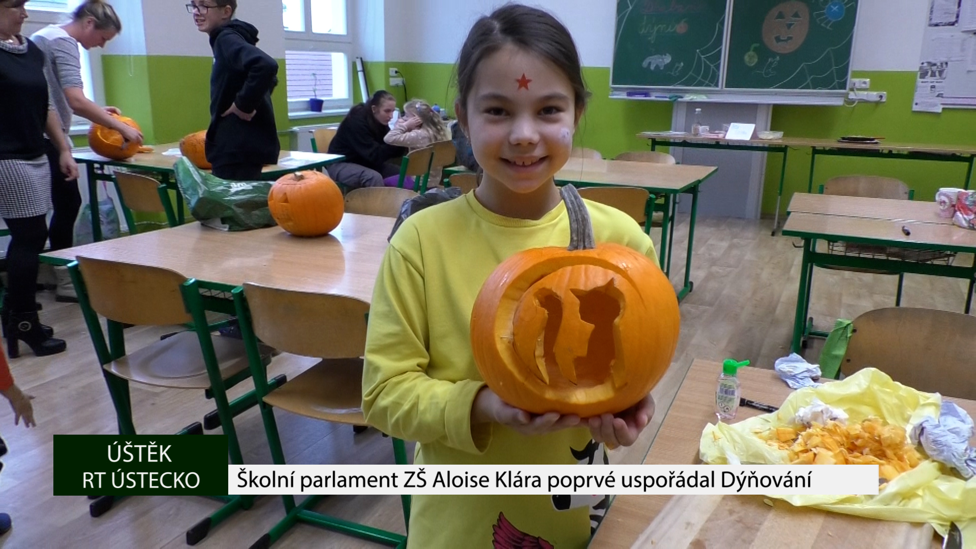 ÚŠTĚK: Školní parlament ZŠ Aloise Klára poprvé uspořádal Dýňování