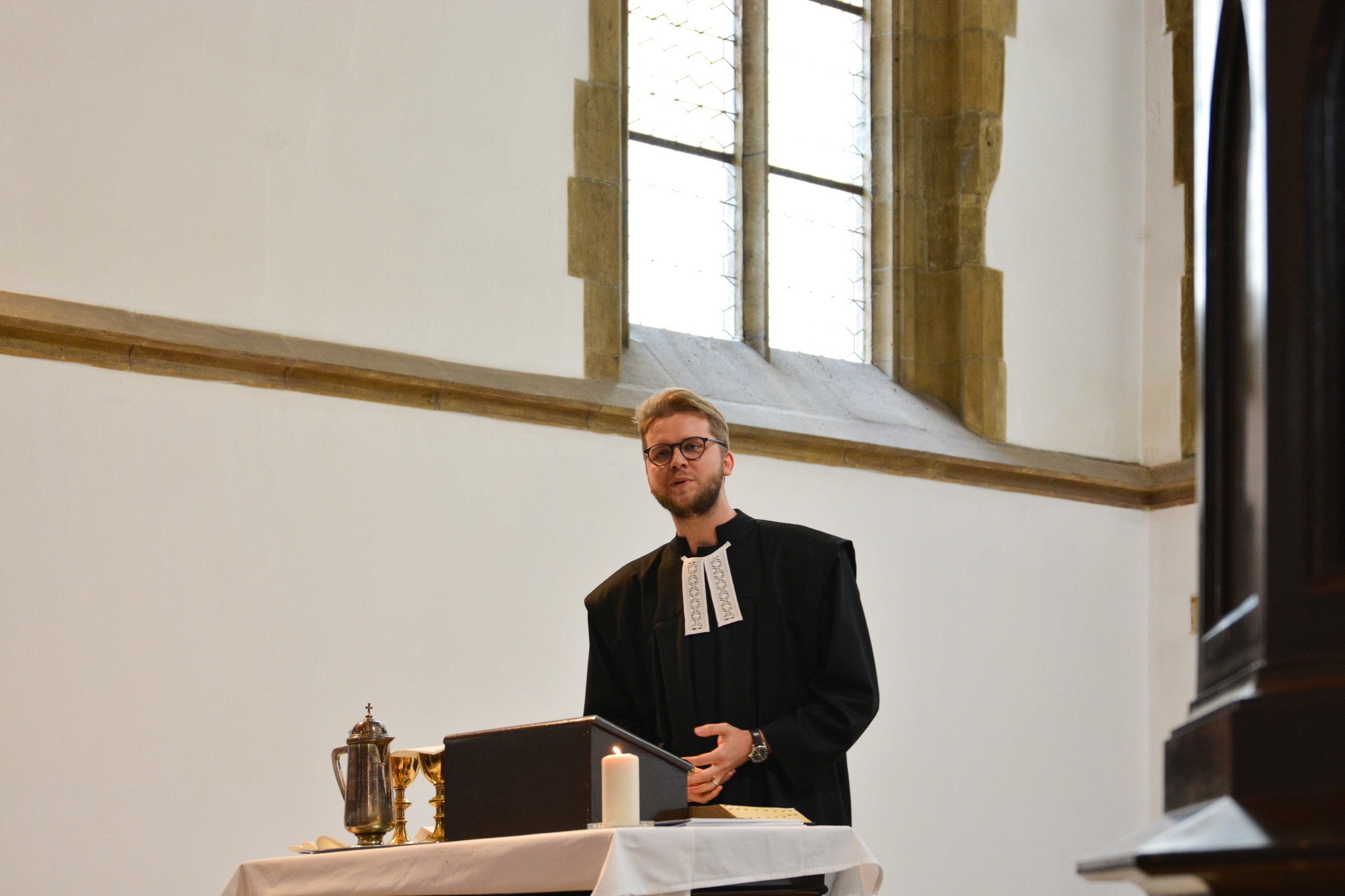 „Kristus přijímá každého,“ říká nový litoměřický farář Roll