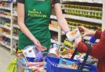 Nakupte trvanlivé potraviny a pomozte těm, kteří si je nemohou dovolit!