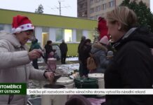 LITOMĚŘICE: Srdíčko při rozsvěcení svého vánočního stromu vytvořilo národní rekord