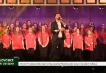 LOVOSICE: Hostem Vánočního koncertu Josefa Vágnera byl pěvecký sbor Koťata