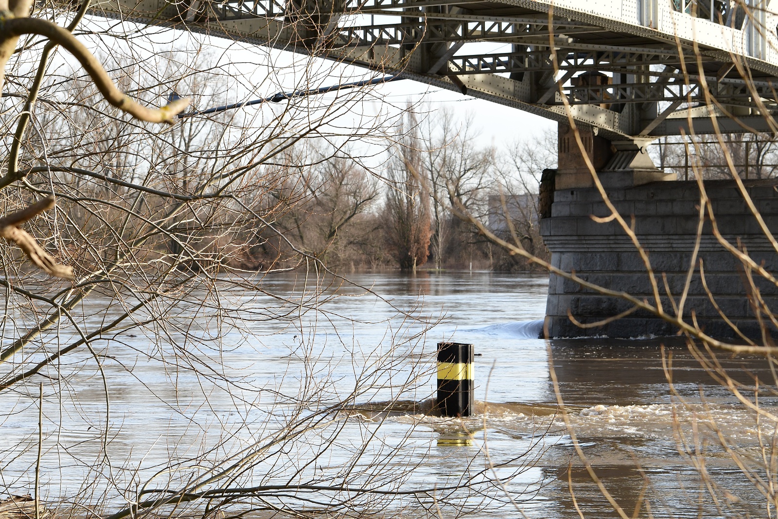 Hladina Labe v Litoměřicích dosáhla třetího povodňového stupně