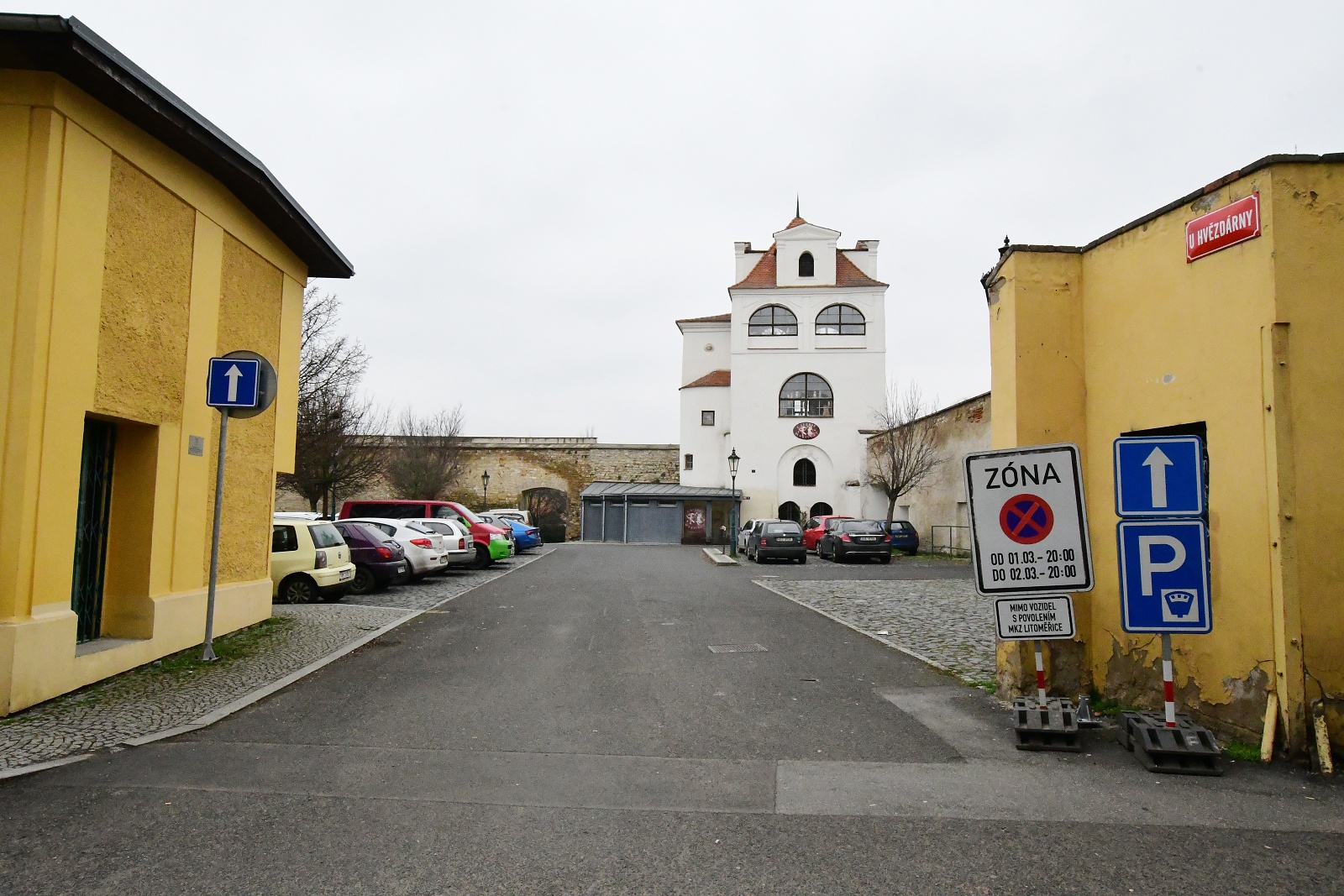 Parkoviště U Hvězdárny a na Tyršově náměstí budou dva dny uzavřena