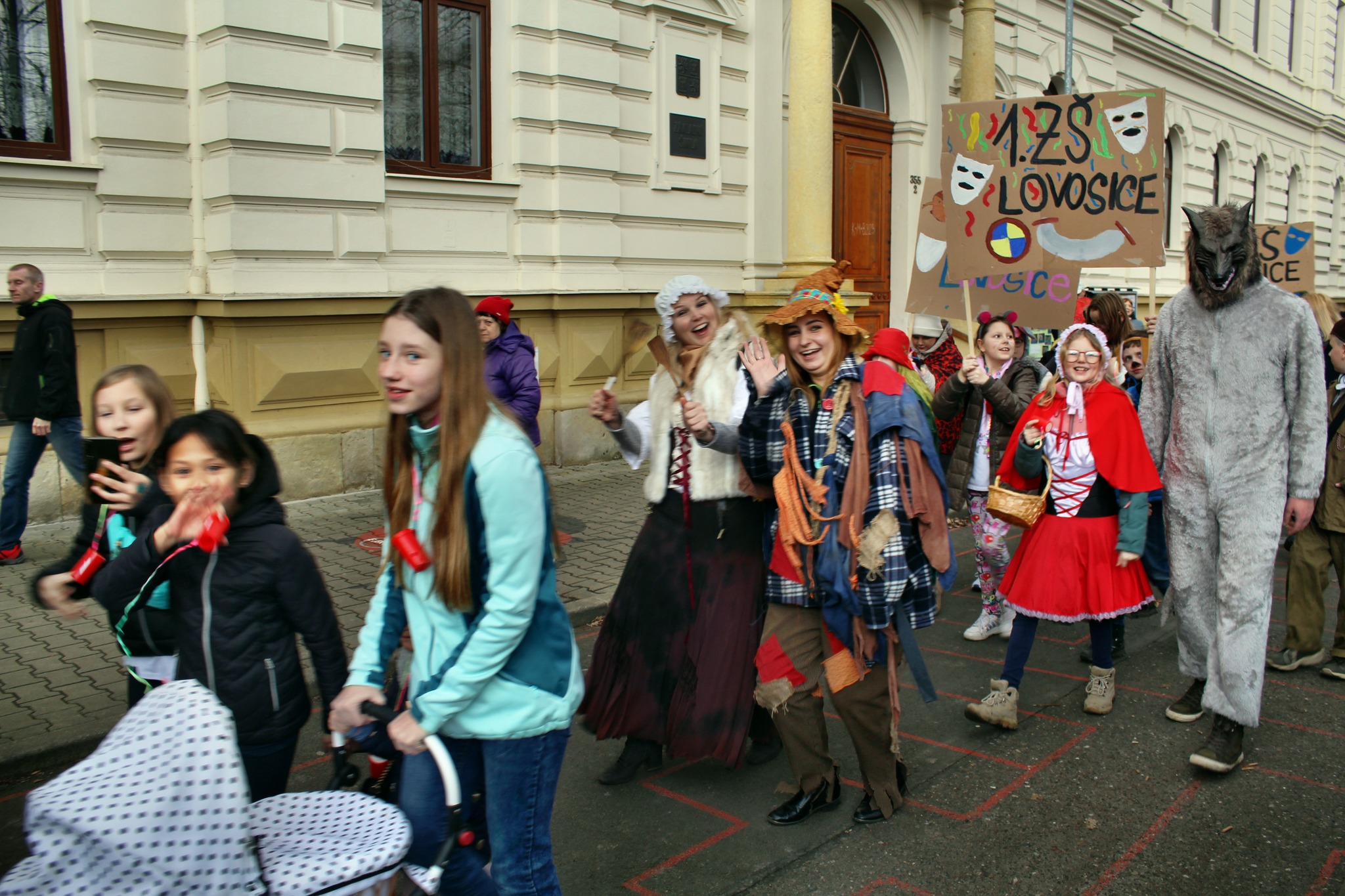 Masopust ZŠ Sady Pionýrů zakončí na náměstí soutěže pro děti Masopust ZŠ Sady Pionýrů zakončí na náměstí soutěže pro děti