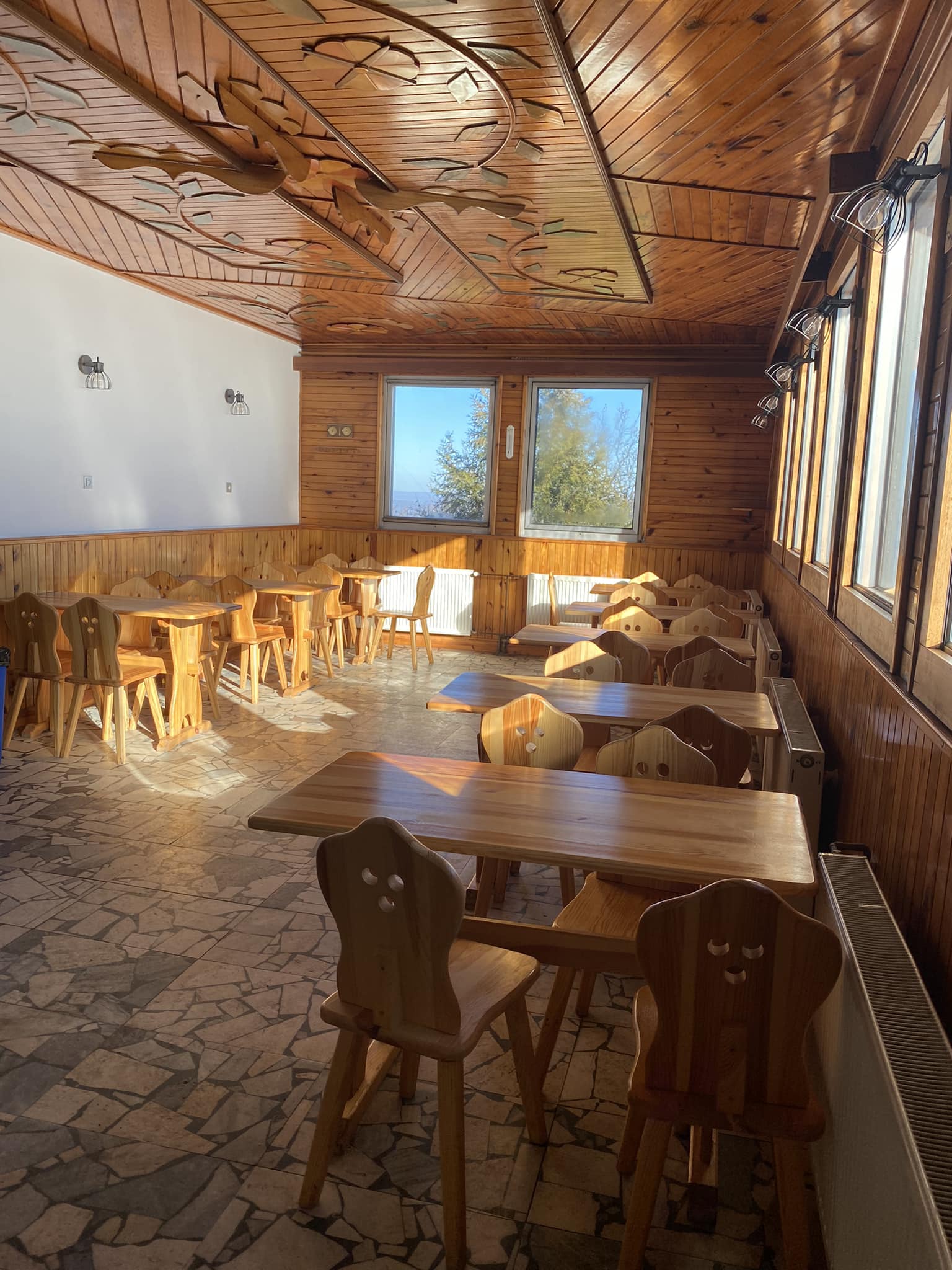 Chata na Lovoši má nového provozovatele a shání brigádníky