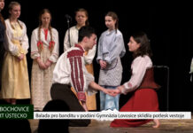 LIBOCHOVICE: Balada pro banditu v podání Gymnázia Lovosice sklidila potlesk vestoje