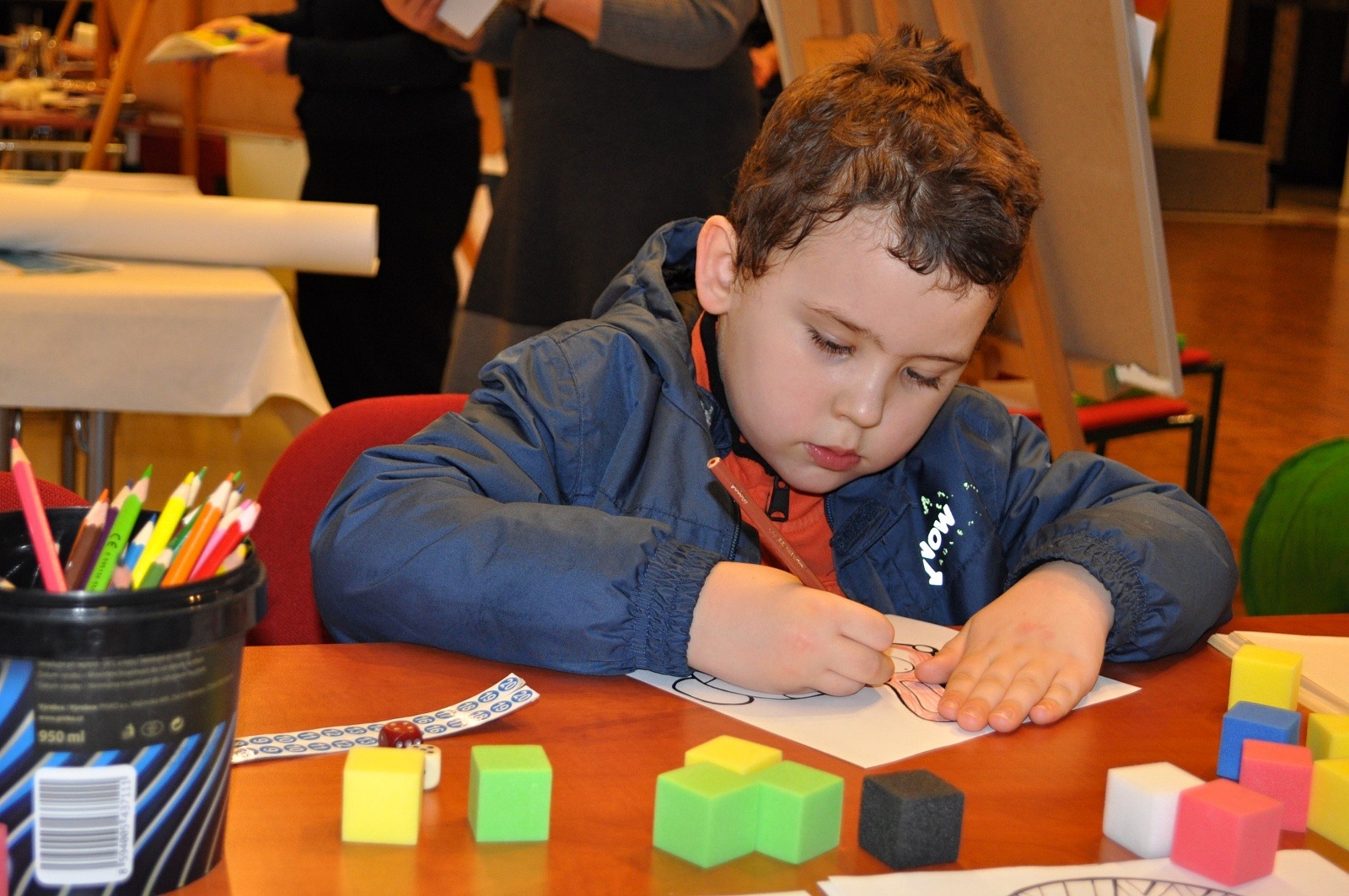 Burza základních škol informuje rodiče a zabaví děti