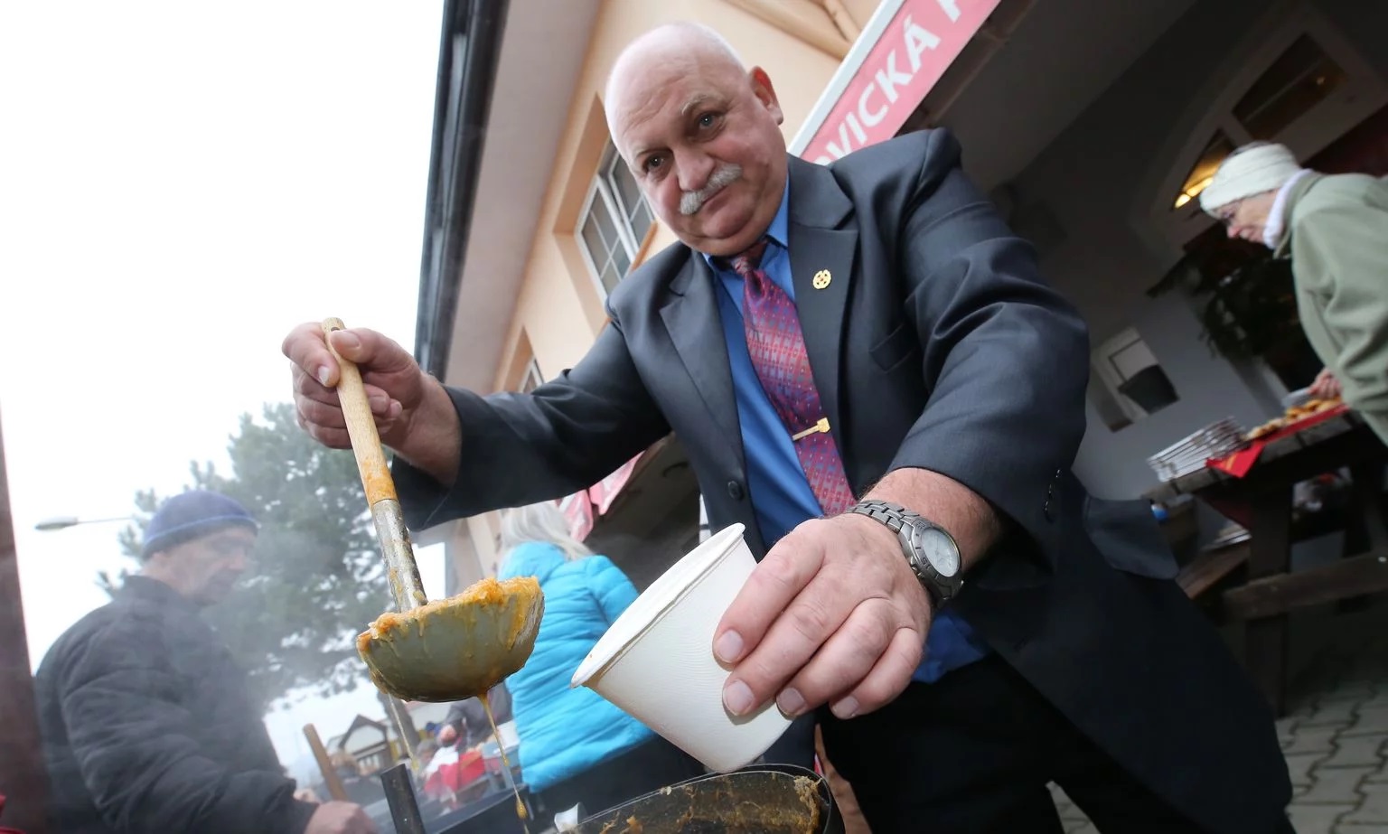 Srdcař Jozef Pásztor v sobotu opět vaří pro dobrou věc