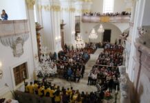 Zámek Konojedy zve na koncert Leony Machálkové