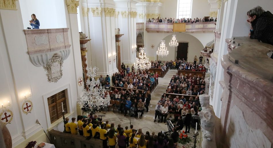 Zámek Konojedy zve na koncert Leony Machálkové