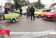 ŠTĚTÍ: Na Novém náměstí si dali sraz majitelé Trabantů a dalších veteránů