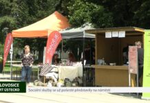 LOVOSICE: Sociální služby se už pošesté představily na náměstí