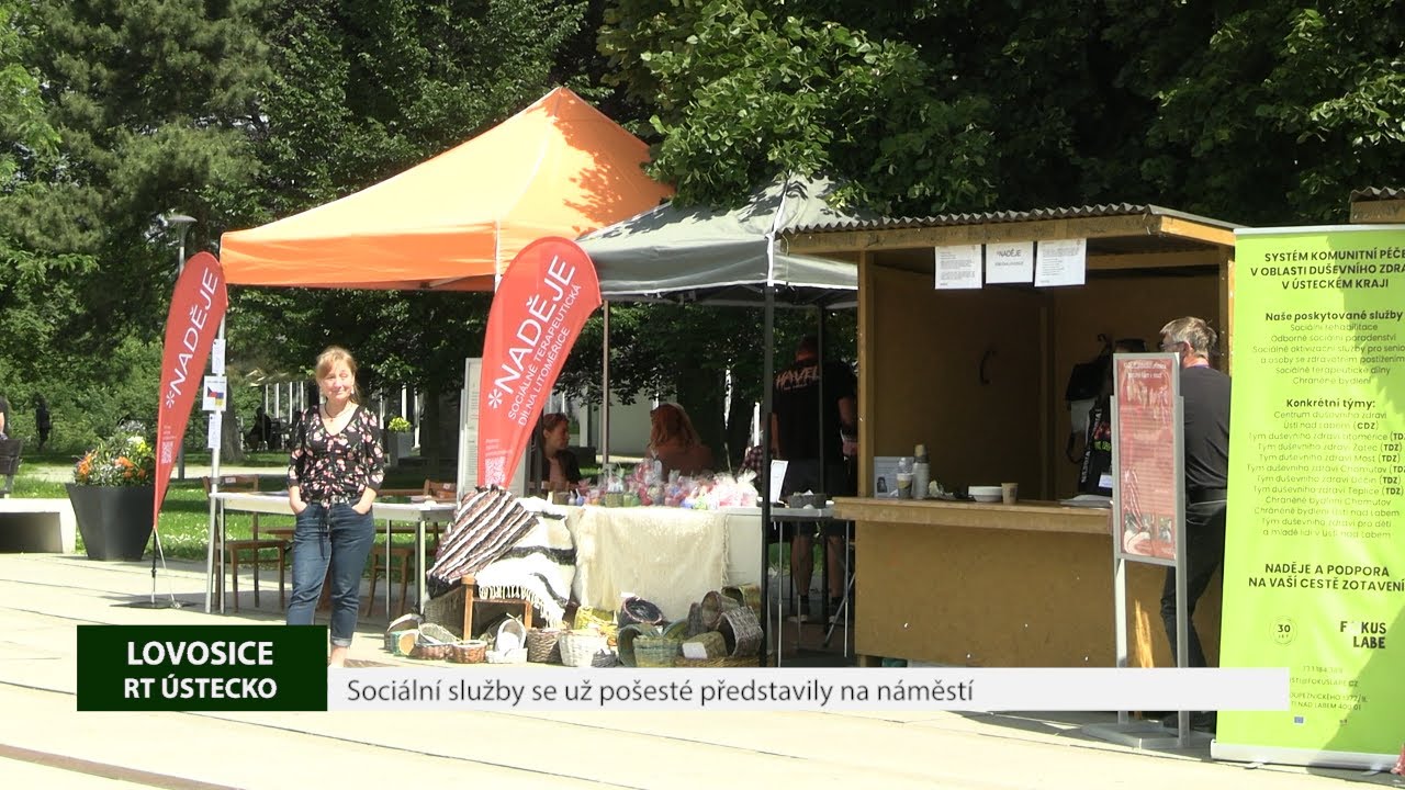LOVOSICE: Sociální služby se už pošesté představily na náměstí