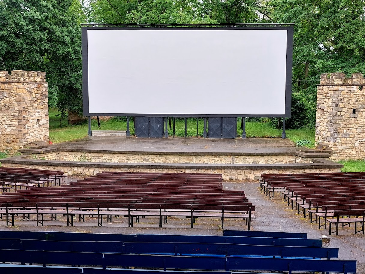 Letní kino na Střeleckém ostrově už promítá třikrát týdně