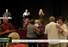 LITOMĚŘICE: Senioři si opět užili zábavné odpoledne s hudbou a občerstvením