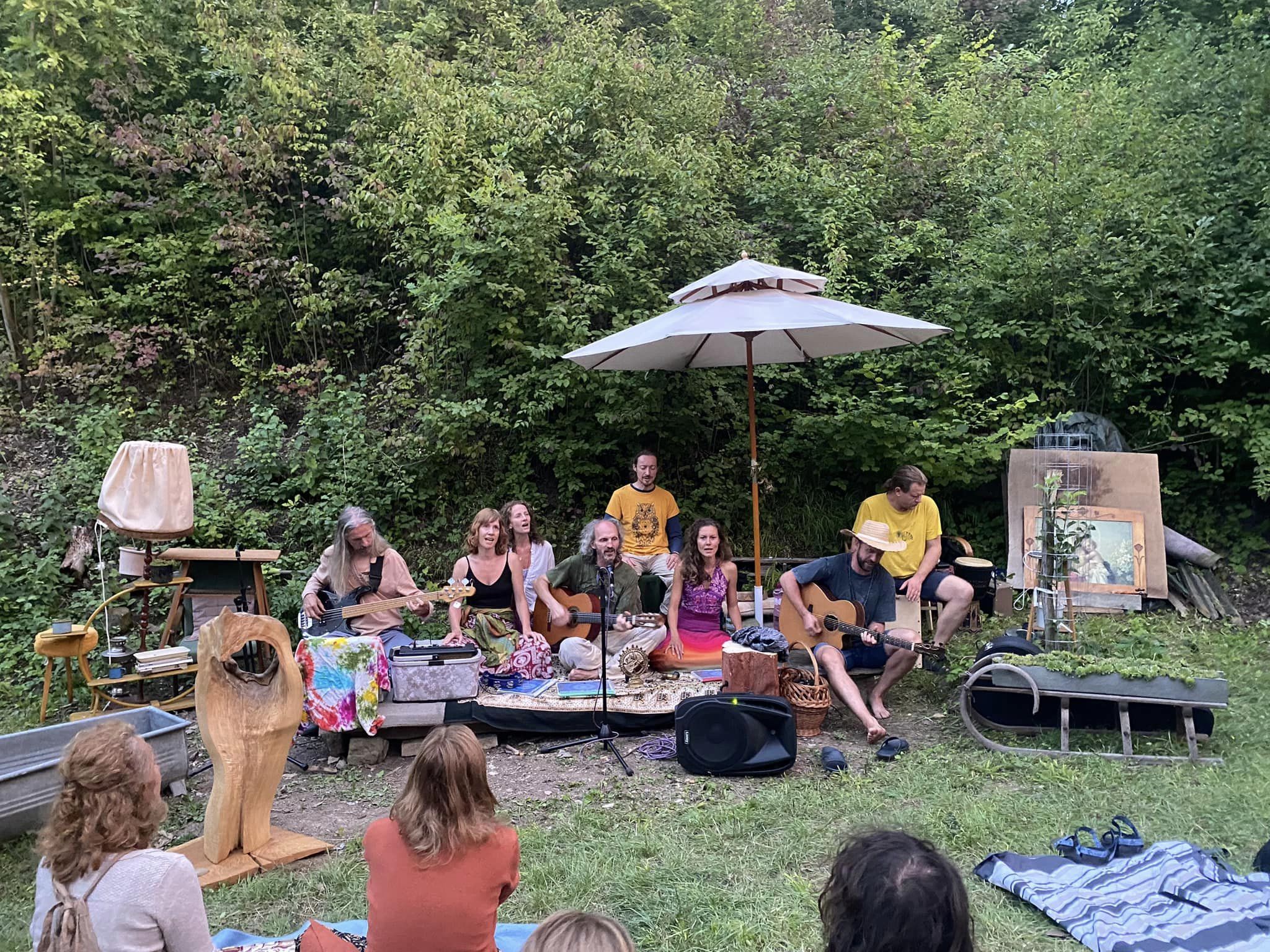 V Poplzích se o víkendu koná undergroundový festival DRUHÝ BŘEH