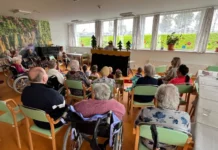 V SeniorCentru SeneCura v Terezíně zahrálo Štěpánčino divadélko