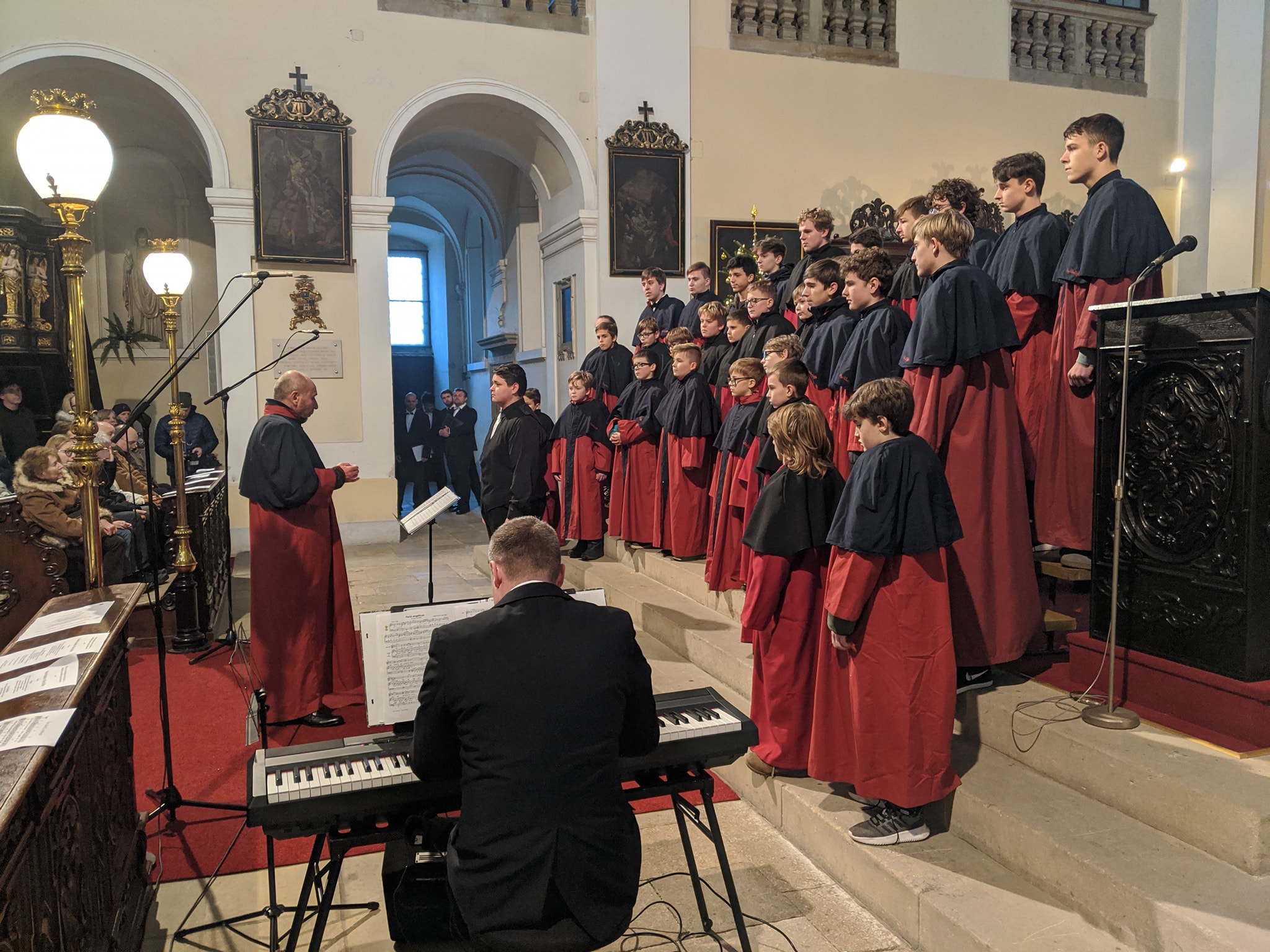 Přijďte na benefiční koncert a podpořte lidi postižené povodněmi!
