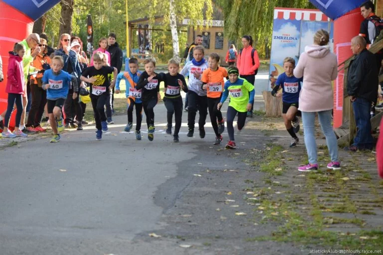 Běh kolem jezera Chmelař bude i tentokrát pro úplně všechny