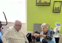 V SeniorCentru SeneCura v Terezíně se věnovali zraku klientů