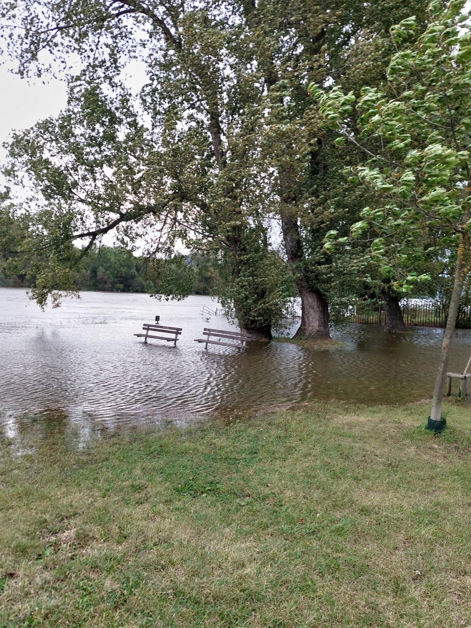 Fotogalerie: Aktuální obrázky z Lovosic – 15.9. 2024