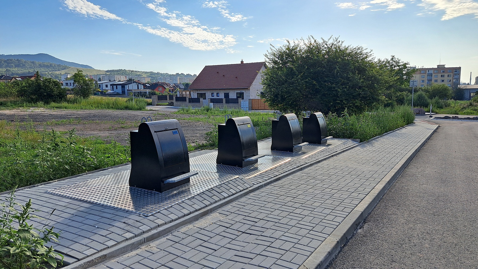 Nové podzemní kontejnery jsou v ulici Lipová