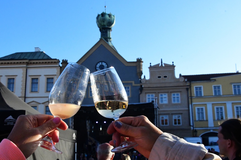 Dopravní omezení během VINOBRANÍ