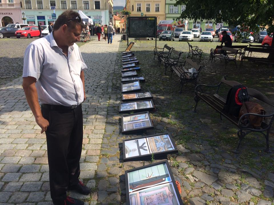 Na Mírovém náměstí budou na jeden den k vidění ČERNOBÍLÉ LITOMĚŘICE