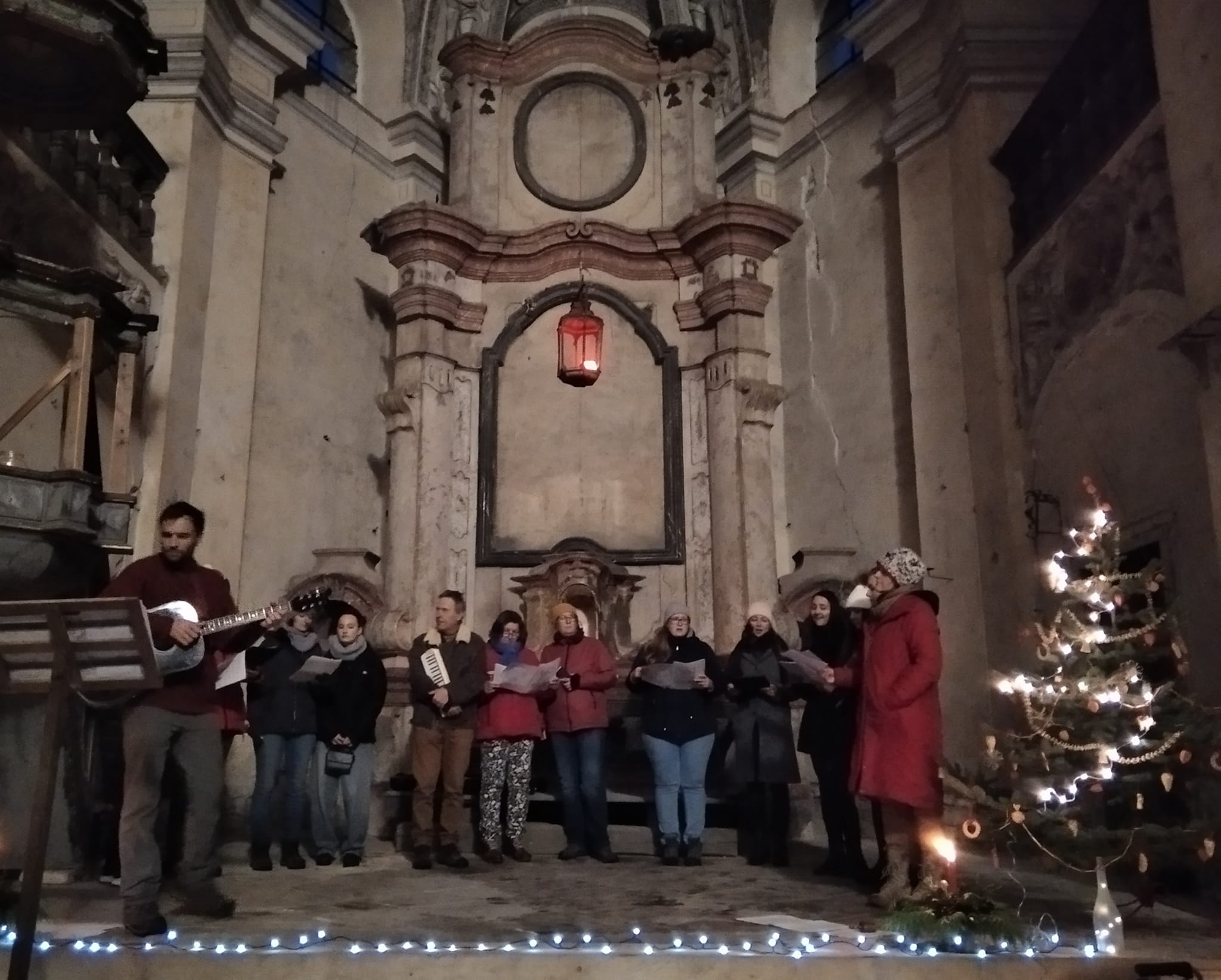 V zahořanském kostele si společně zazpívají koledy a ochutnají vánoční čaj