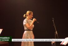 LITOMĚŘICE: Adventní koncert Moniky Absolonové zcela vyprodal Dům kultury