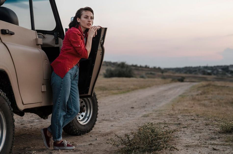 Jak tlumiče šoků pomáhají na nerovných silnicích – proč je to důležité?