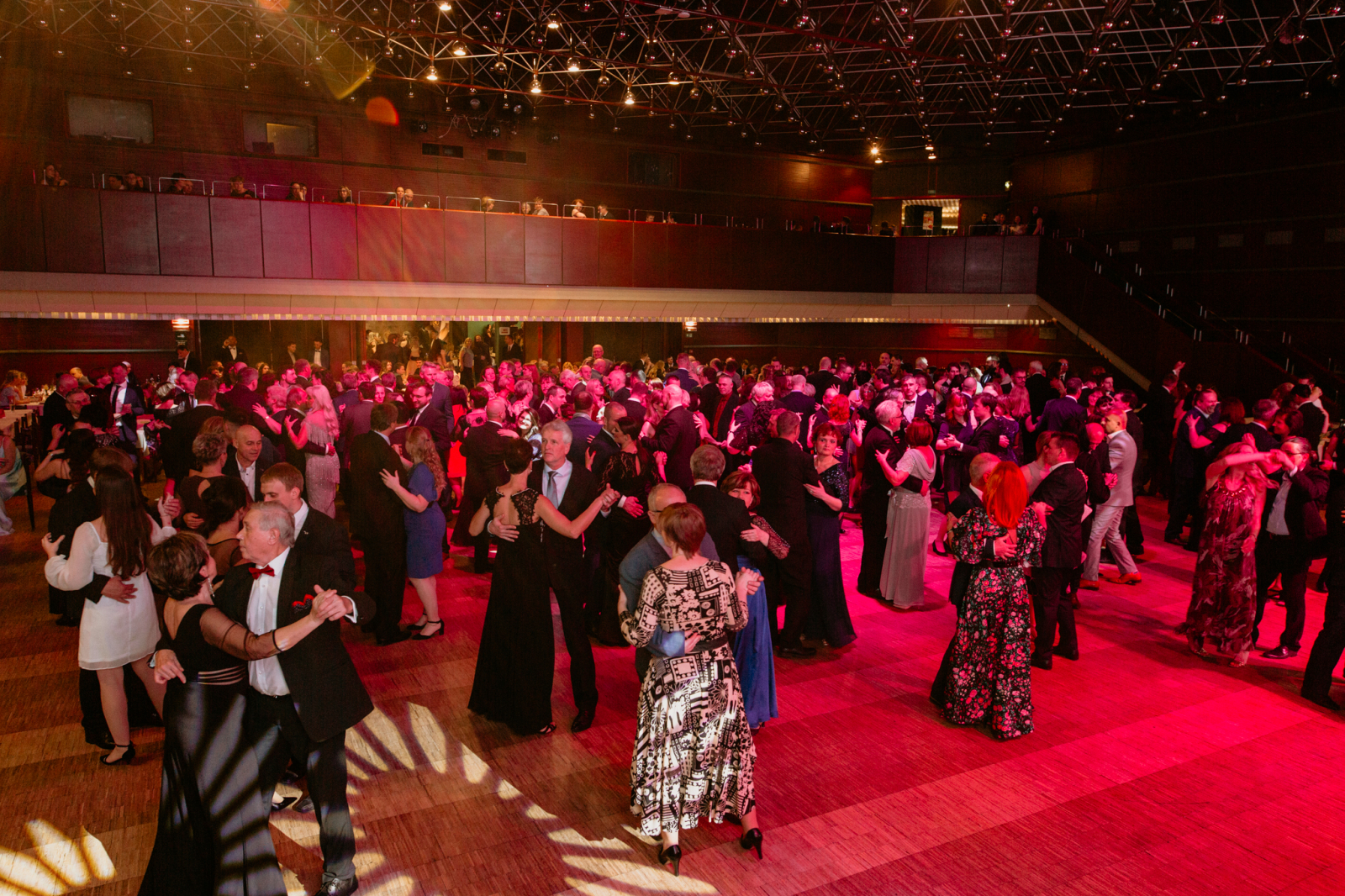 Na Ples jara a přátel vína jsou k dispozici poslední lístky