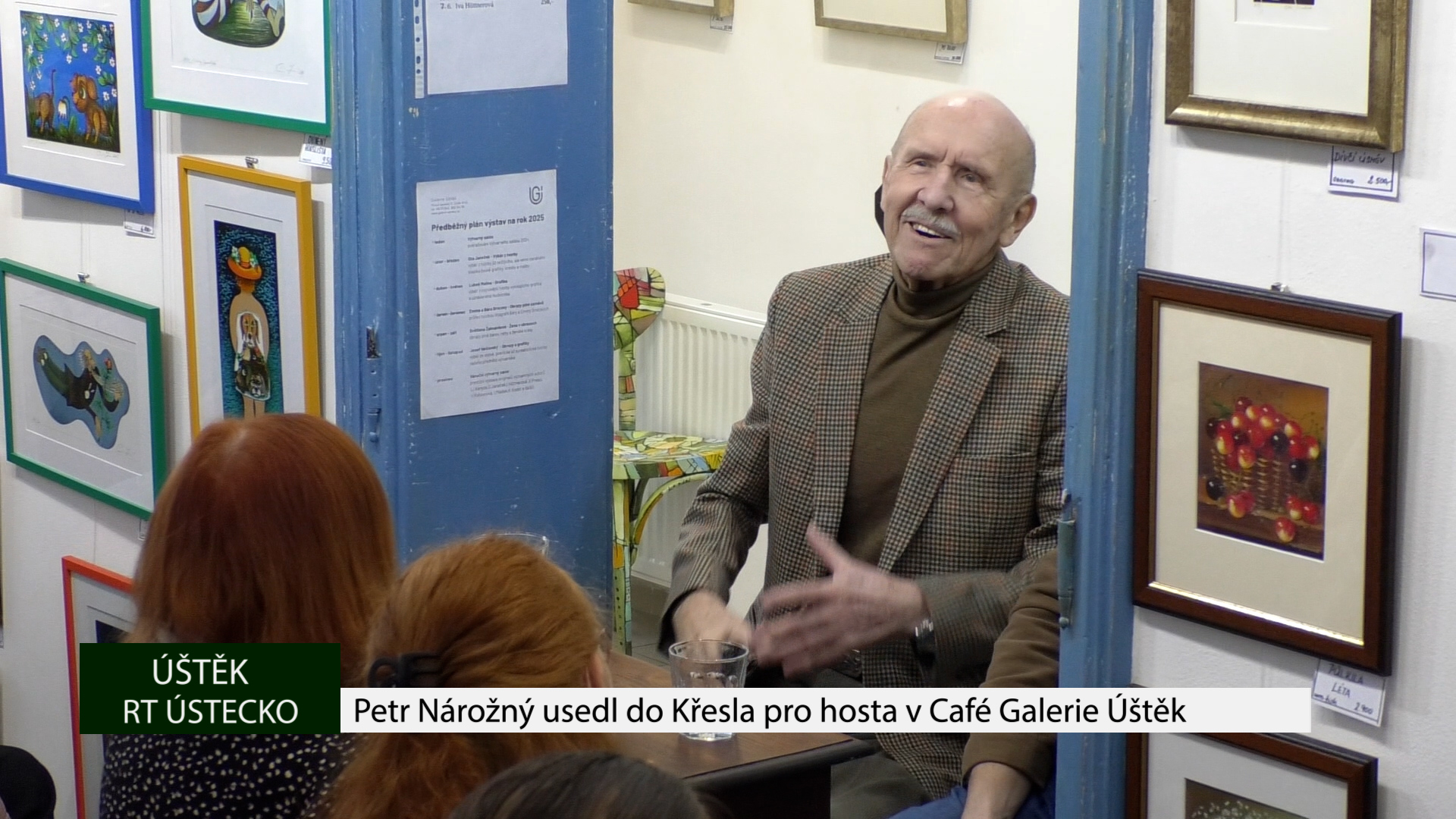 ÚŠTĚK: Petr Nárožný usedl do Křesla pro hosta v Café Galerie Úštěk