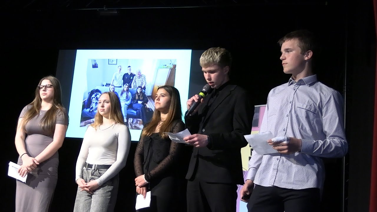 ROUDNICE N. L.: Projektu Příběhy našich sousedů se zúčastnila i ZŠ Ostrovní Štětí