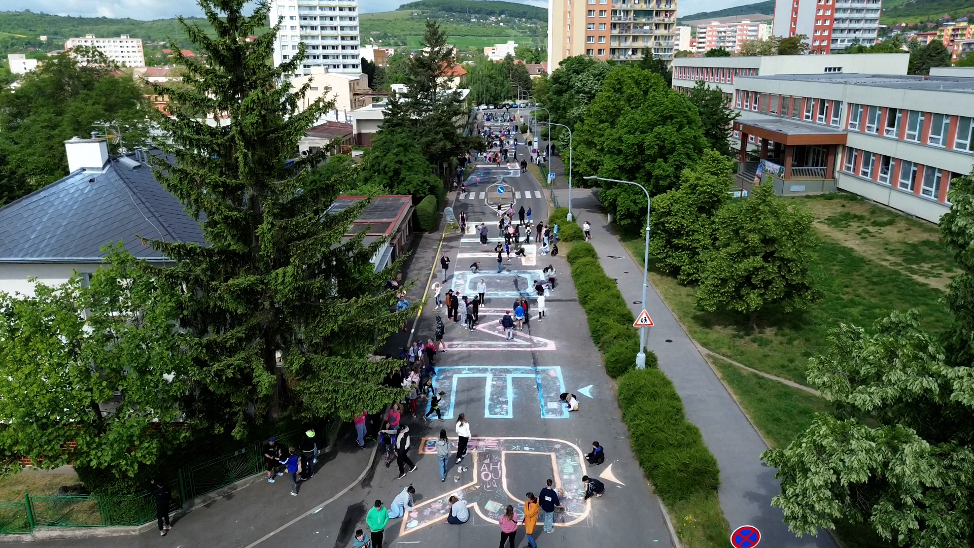 LITOMĚŘICE: ZŠ Havlíčkova se zapsala do České knihy rekordů