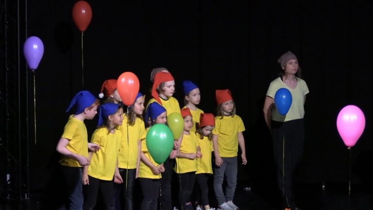 ROUDNICE N. L.: Dětský divadelní festival nabídl i výstup z dětského workshopu