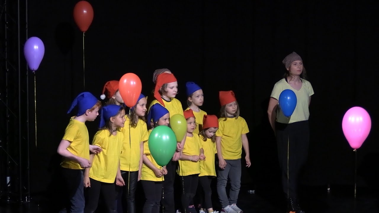 ROUDNICE N. L.: Dětský divadelní festival nabídl i výstup z dětského workshopu