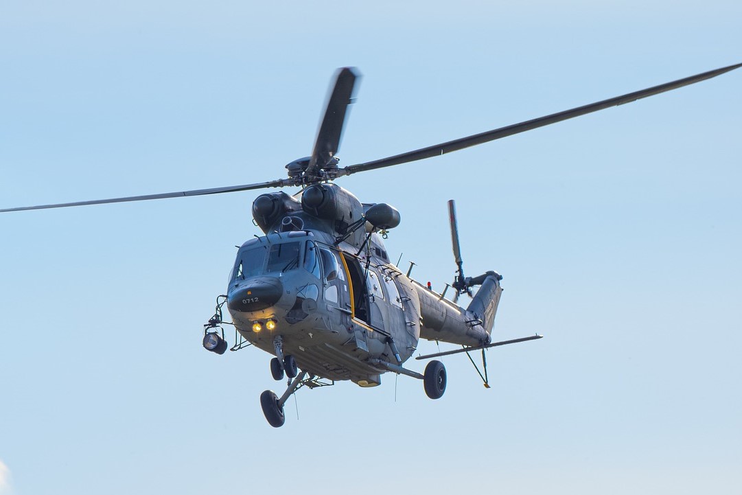 Vojenské vrtulníky budou v Litoměřicích trénovat letecké hašení