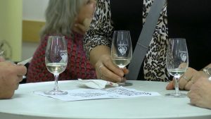 TŘEBENICE: Košt (nejen) mladých vín letos s pěti vinaři