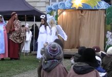 Tradiční Živý betlém opět rozzáří Dómské náměstí a pomůže hospici