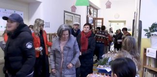 LOVOSICE: Za peníze utržené na Vánočním jarmarku pojedou žáci ZŠ Všehrdova na výlet