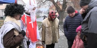 TŘEBENICE: Vánoční jarmark i s mikulášskou nadílkou