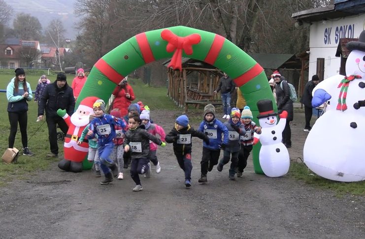 MALÉ ŽERNOSEKY: Mikulášského běhu se letos zúčastnilo 34 dětí
