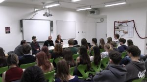 LITOMĚŘICE: Na gymnázium se vrátili úspěšní absolventi