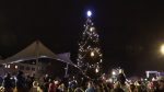 LOVOSICE: Ve městě už svítí vánoční strom i rozšířená výzdoba