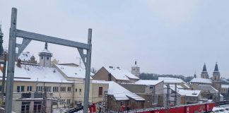 KONEC PROBLÉMŮ NA KOLEJÍCH? SŽ v Roudnici odstraňuje problematickou „hákovnici“