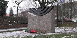 LOVOSICE: Židovskou komunitu ve městě připomíná Památník obětem holocaustu